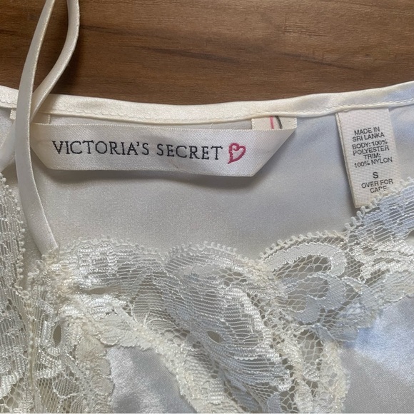 Victoria's Secret White Satin Lace Camisole - Picture 3 of 3